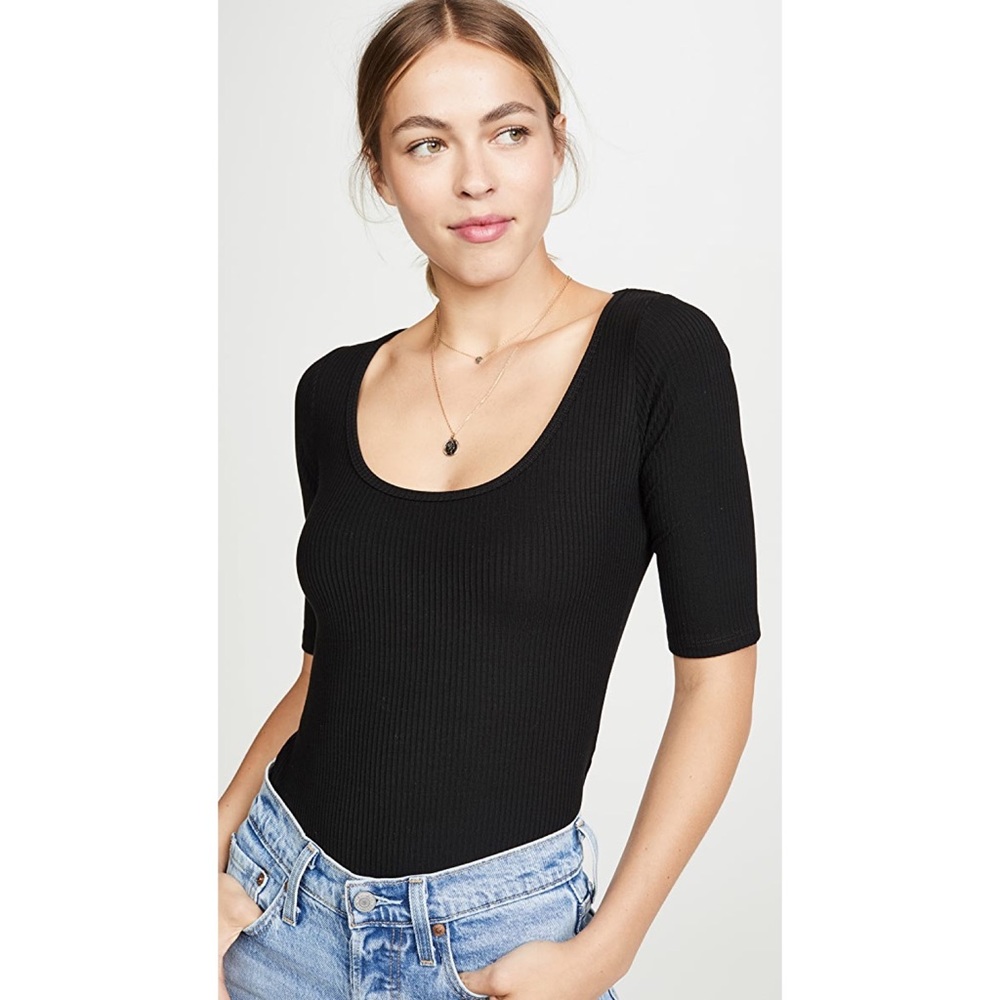 Reformation Delia Tee